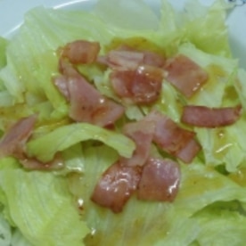 子供が喜ぶ カリカリベーコンのレタスサラダ レシピ 作り方 By みずたまsweet 楽天レシピ